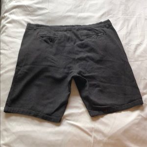 EZEKIEL textured shorts